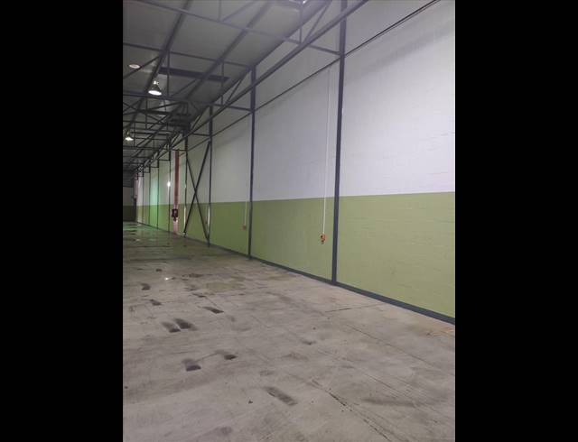 620M² WAREHOUSE TO LET IN BEACONVALE